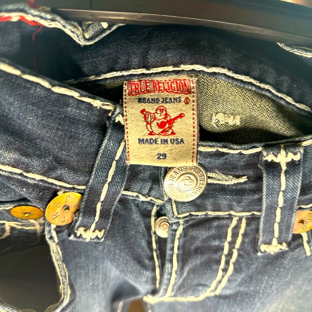 Slightly worn Original Geno super T True Religion Size 34